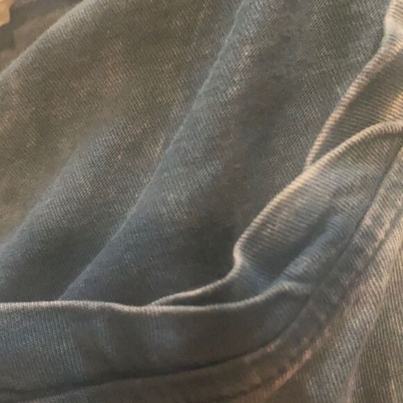 Women’s Altair’s State Distressed Teal Top • Medium - Picture 11 of 16